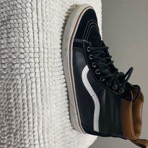 Vans  of the wall size 10 1/2 and used 2 times